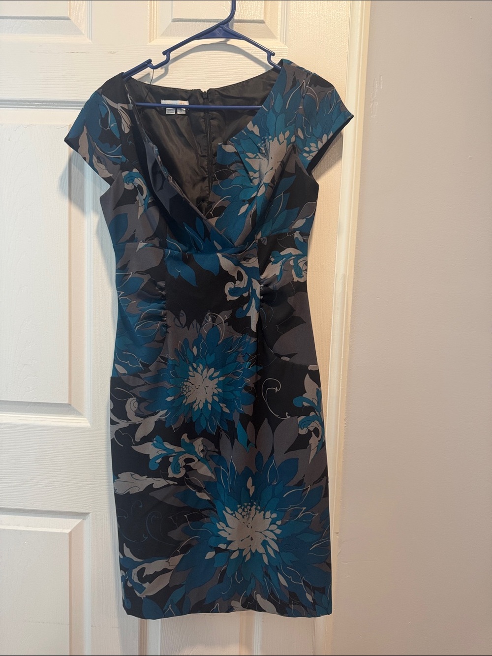 London Times Teal and Gray Floral Sheath Dress